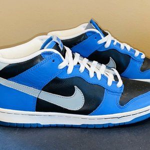 Men's Nike Dunk Mid Shoes size 10.5